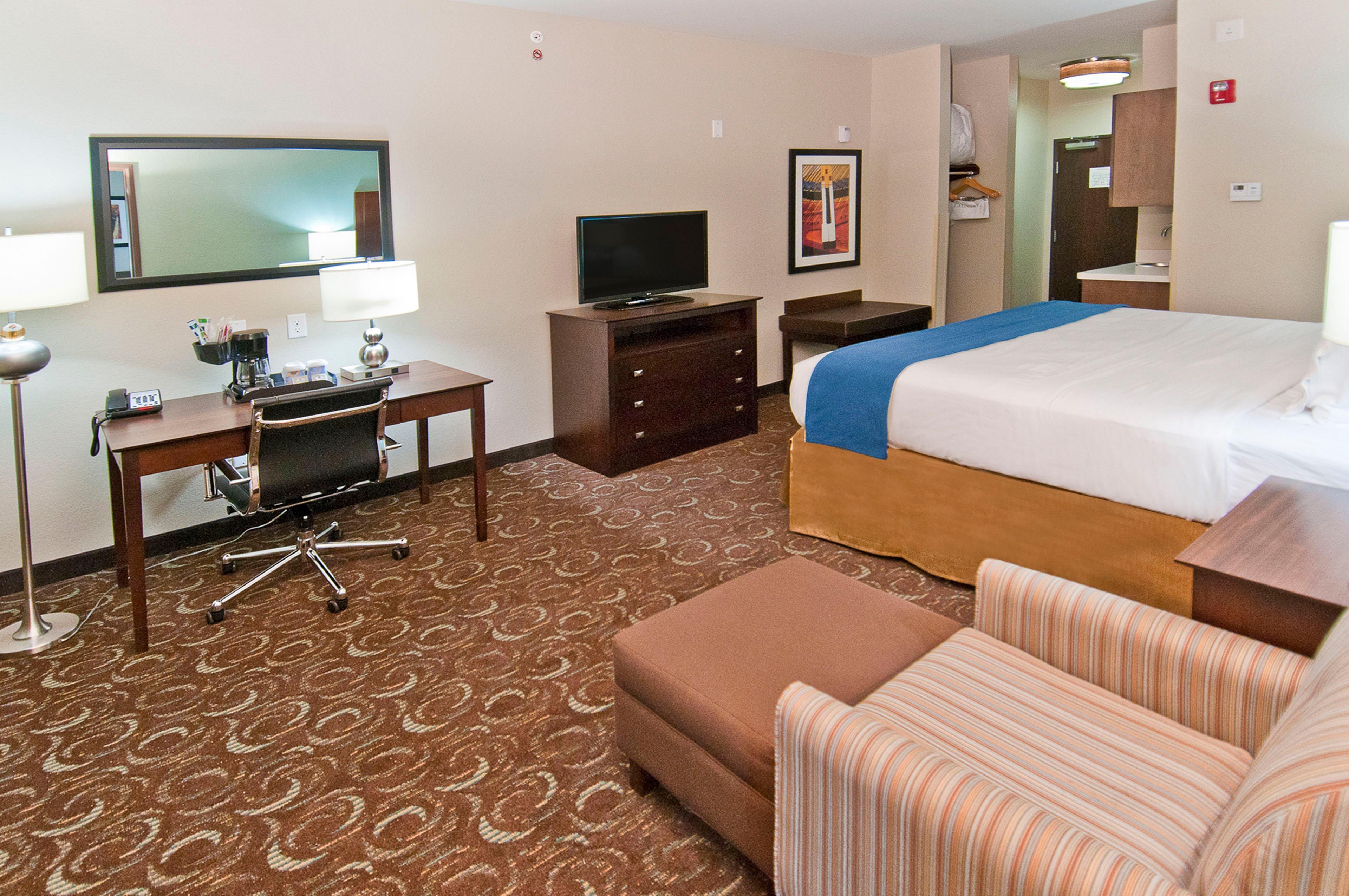 Holiday Inn Express & Suites San Antonio Frost Bank Center By Ihg Exterior foto