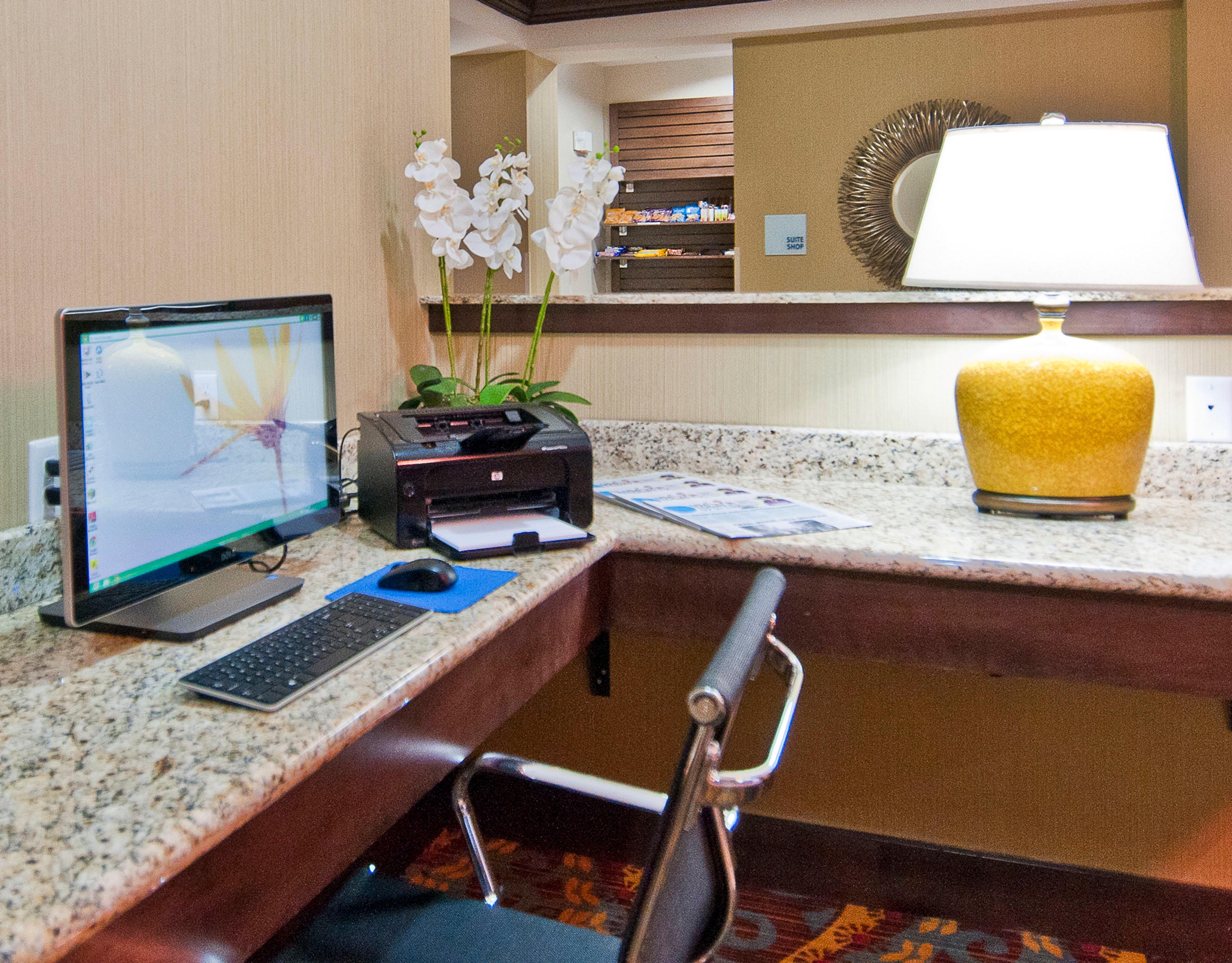 Holiday Inn Express & Suites San Antonio Frost Bank Center By Ihg Exterior foto