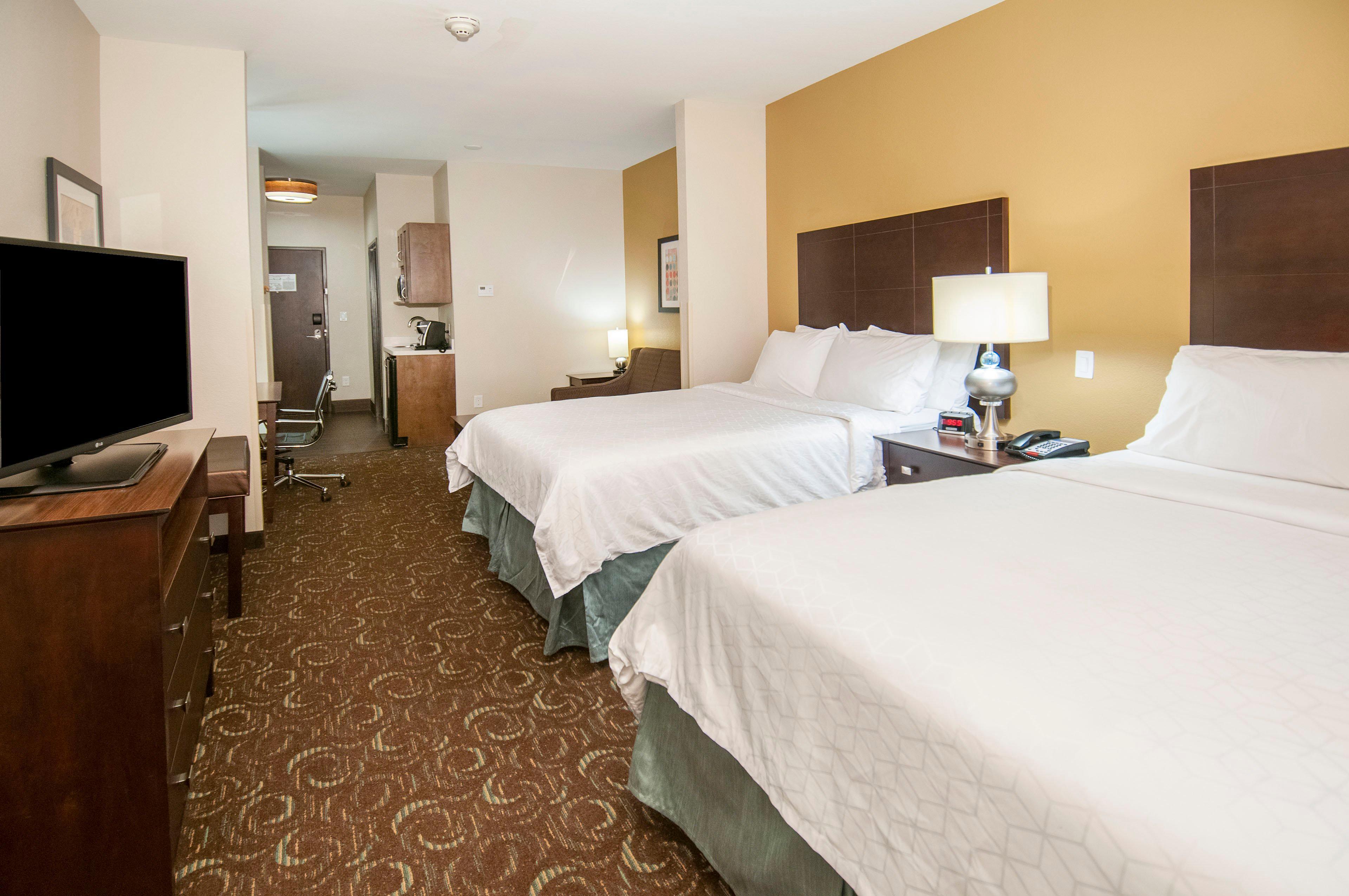 Holiday Inn Express & Suites San Antonio Frost Bank Center By Ihg Exterior foto