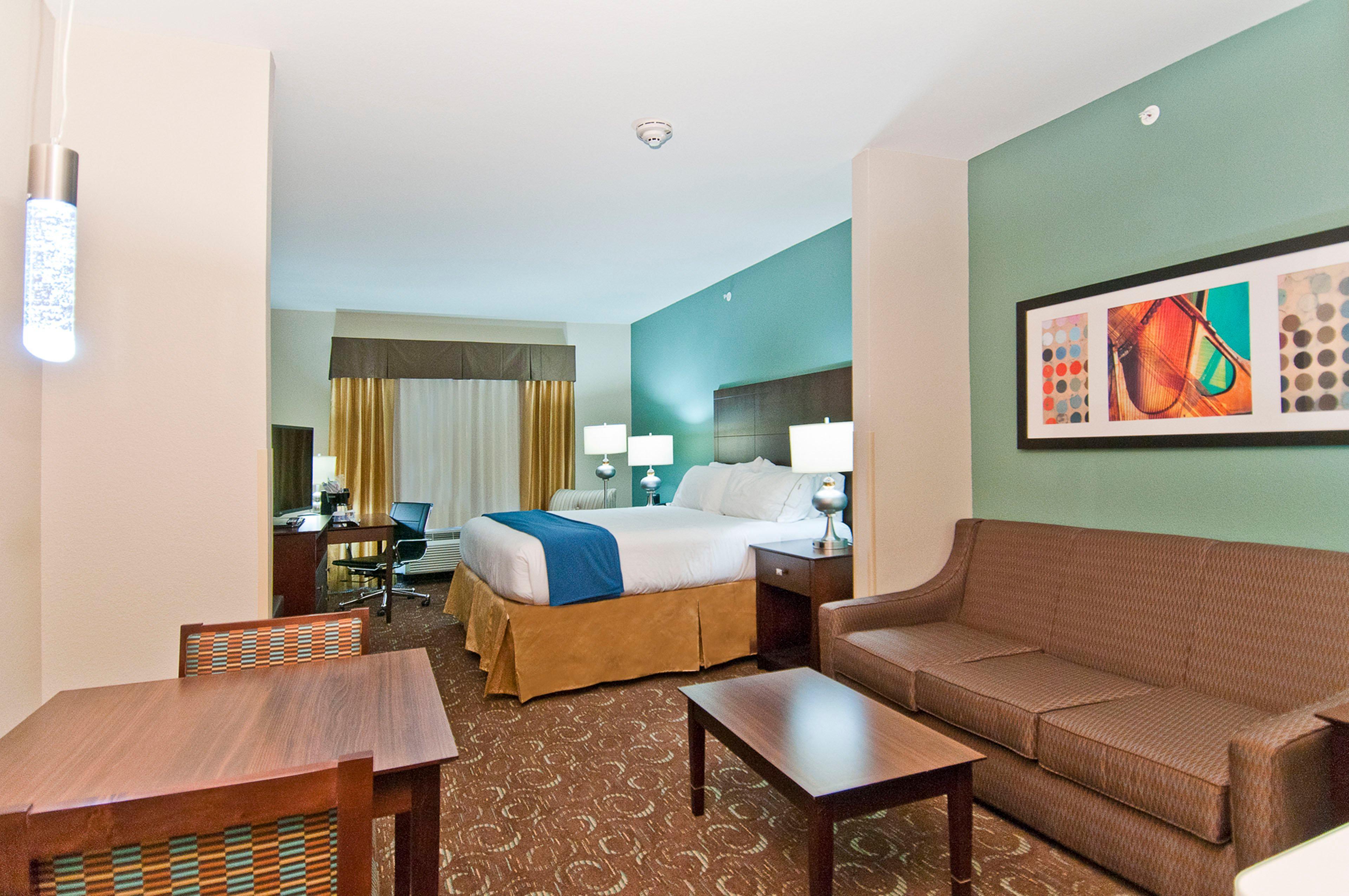 Holiday Inn Express & Suites San Antonio Frost Bank Center By Ihg Exterior foto